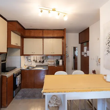 Providenca Apartment Split
